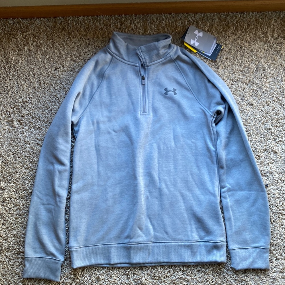 Youth medium new under Armour pullover